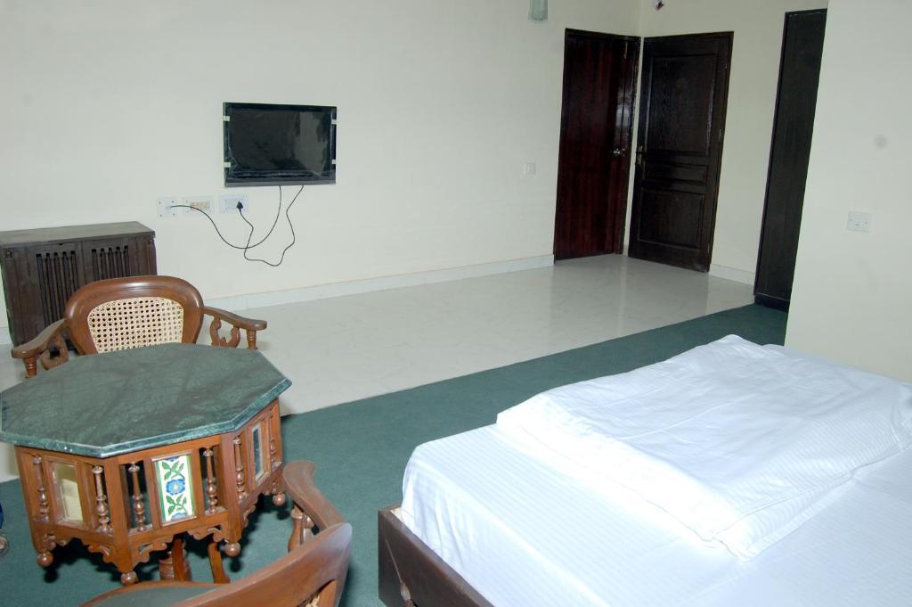 Natureraga Fernhill Resort Chail Luaran gambar