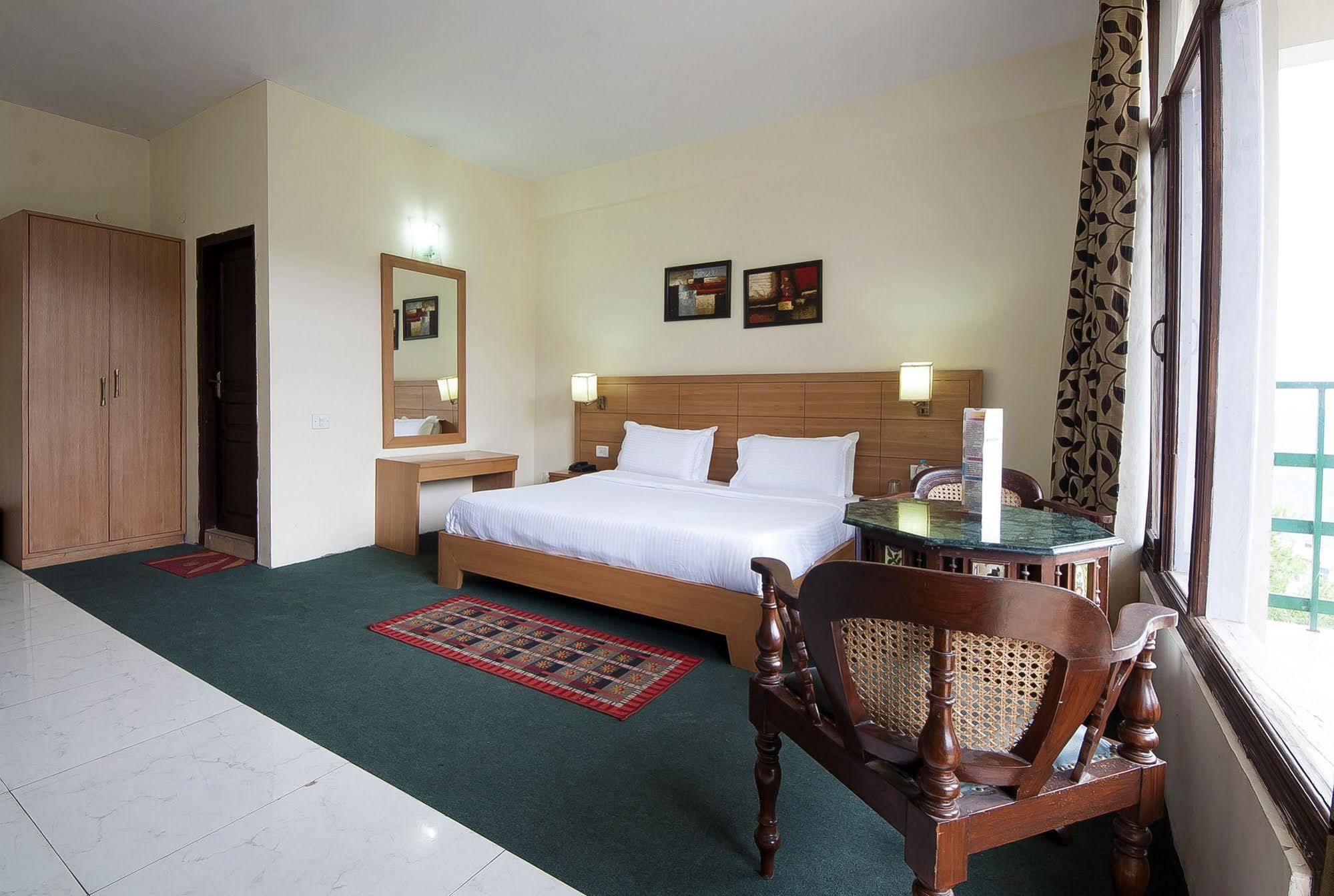 Natureraga Fernhill Resort Chail Luaran gambar